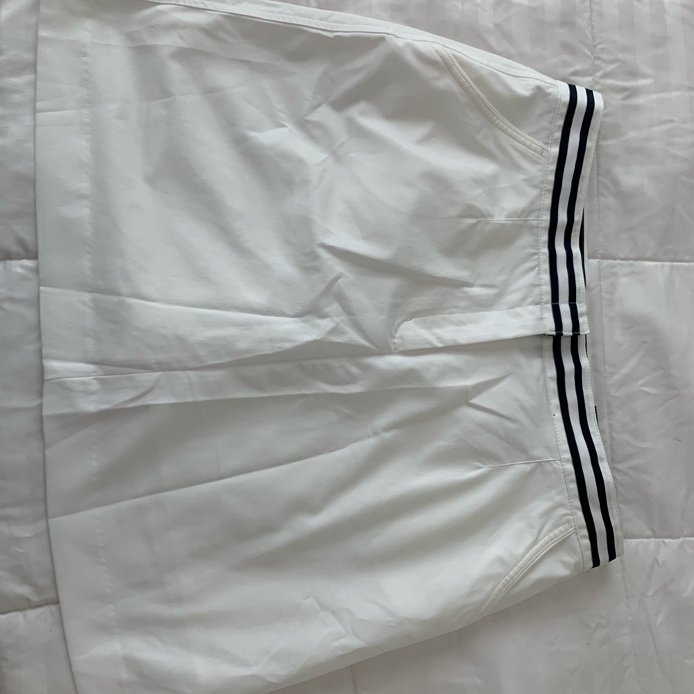 NEVER WORN TOMMY HILFIGER GOLF SKIRT